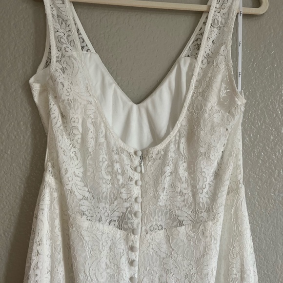 Beloved Eternity White Lace Sleeveless Backless Maxi Dress - Picture 7 of 7